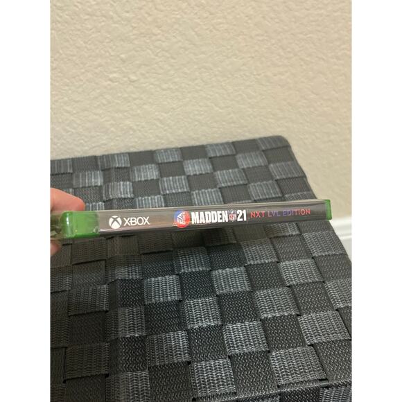 NEW Madden 21 XBOX Series X Video Game NFL Football Gaming Next Level Edition - Picture 9 of 10